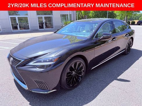 Certified 2023 Lexus LS 500 w/ Interior Upgrade Package RWD image 3