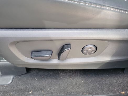 Used 2026 INFINITI QX60 Pure w/ Cargo Package image 28