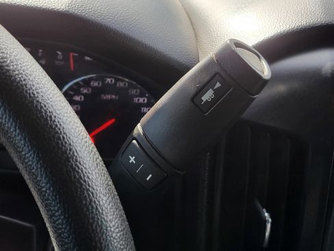 Used 2018 Chevrolet Silverado 1500 Custom w/ Custom Value Package image 28