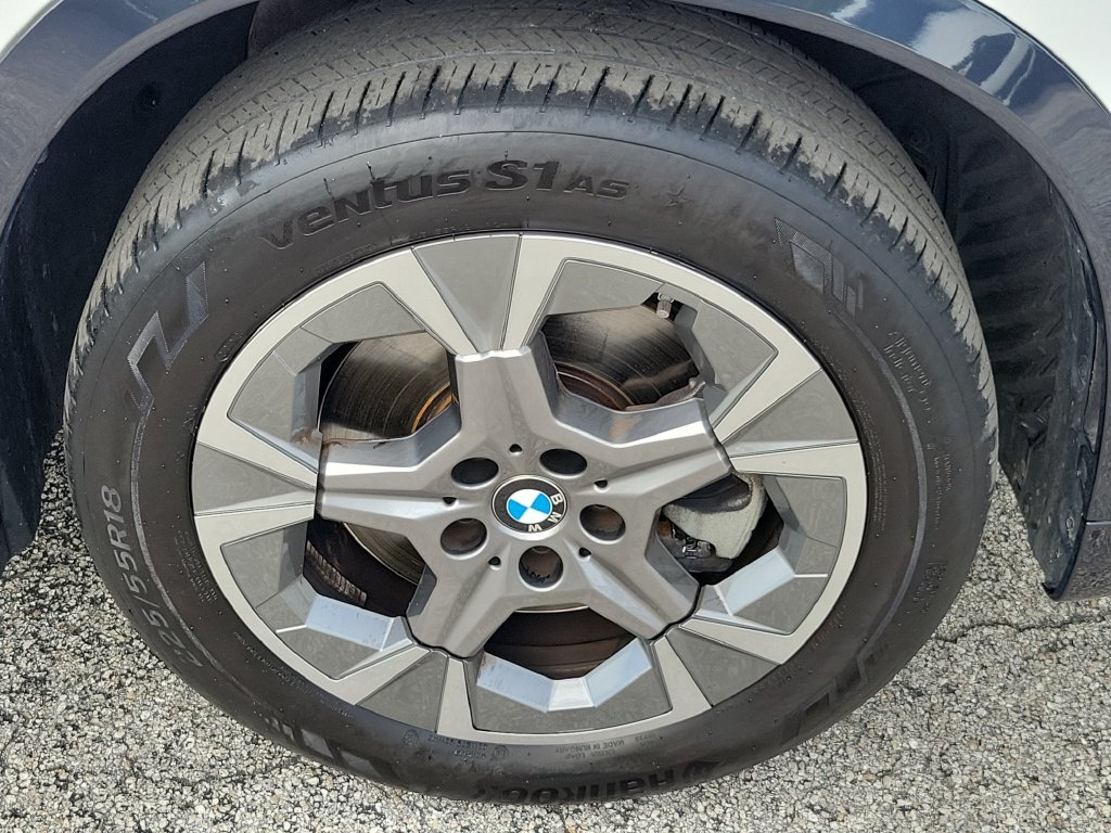 Used 2024 BMW X1 xDrive28i w/ Premium Package AWD/4WD image 9