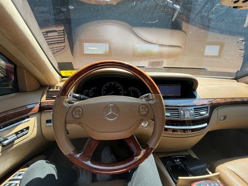 Used 2007 Mercedes-Benz S 600 image 10