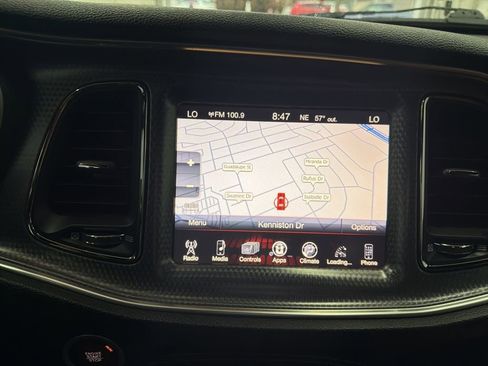 Used 2016 Dodge Challenger SRT Hellcat image 28