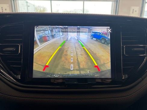 Certified 2025 Dodge Durango R/T image 24