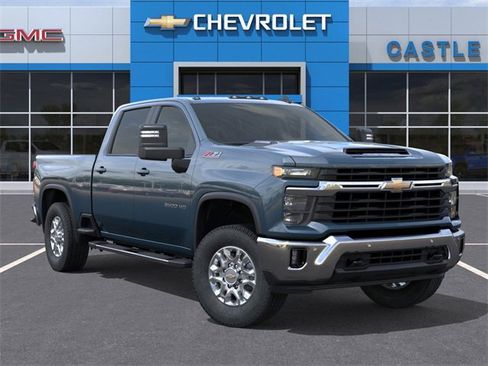 New 2025 Chevrolet Silverado 3500 LT w/ Safety Package image 7