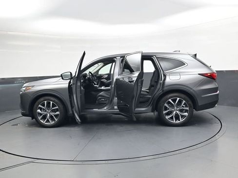 Used 2023 Acura MDX SH-AWD w/ Technology Package image 42