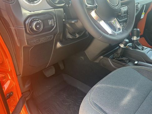 New 2025 Jeep Wrangler Unlimited Sahara w/ Safety Group image 11