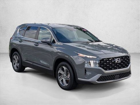 Used 2023 Hyundai Santa Fe SE FWD image 3