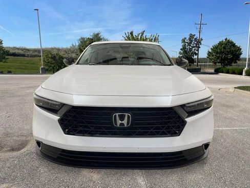 New 2025 Honda Accord SE image 9