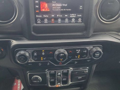 Used 2020 Jeep Wrangler Unlimited Sport image 8