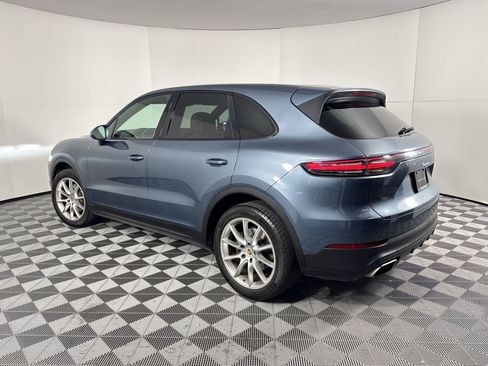 Used 2020 Porsche Cayenne image 3