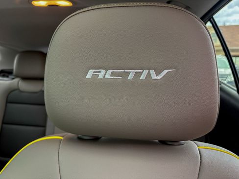 Used 2026 Chevrolet Trax ACTIV w/ Sunroof Package image 19