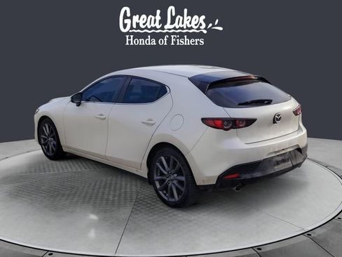 Used 2019 MAZDA MAZDA3 Hatchback FWD image 3