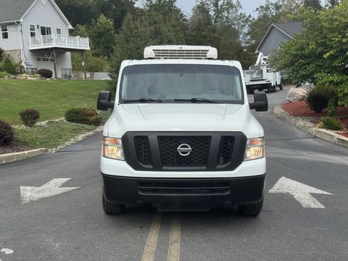 Used 2013 Nissan NV 2500 S w/ PWR Basic Pkg image 3