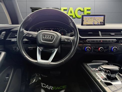 Used 2019 Audi Q7 3.0T Premium w/ Convenience Package AWD/4WD image 24