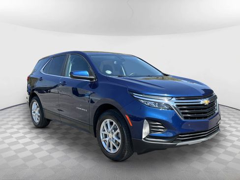 Used 2022 Chevrolet Equinox LT image 1