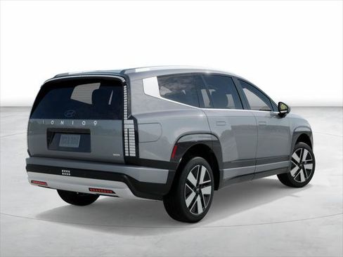 New 2026 Hyundai Ioniq 9 SEL image 4