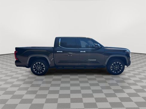 Used 2023 Toyota Tundra Limited AWD/4WD image 5