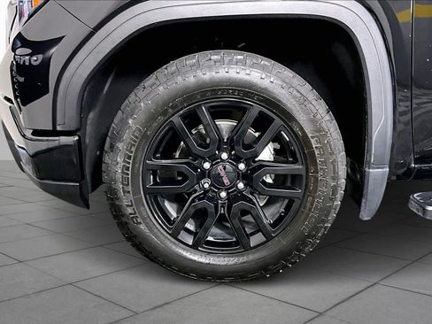 Used 2023 GMC Sierra 1500 Elevation w/ Elevation Premium Package image 11