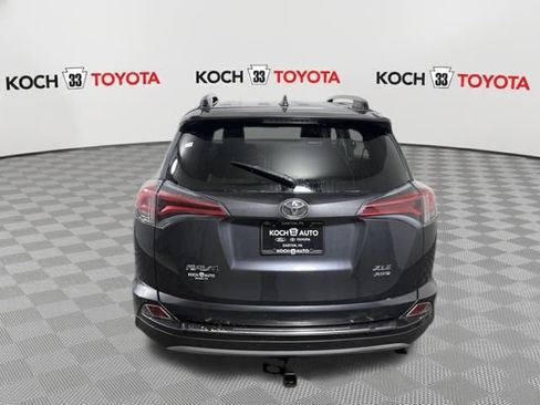 Used 2017 Toyota RAV4 XLE image 9