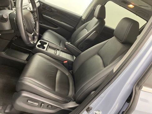 Used 2024 Honda Odyssey Touring image 12