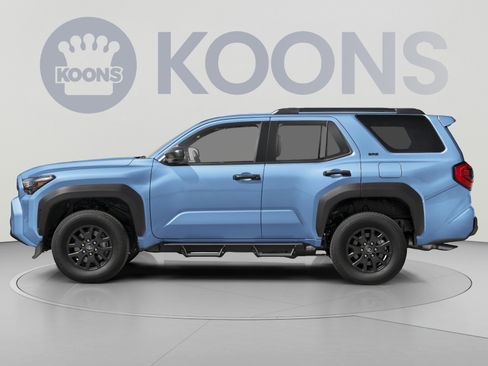 Used 2025 Toyota 4Runner SR5 AWD/4WD image 4