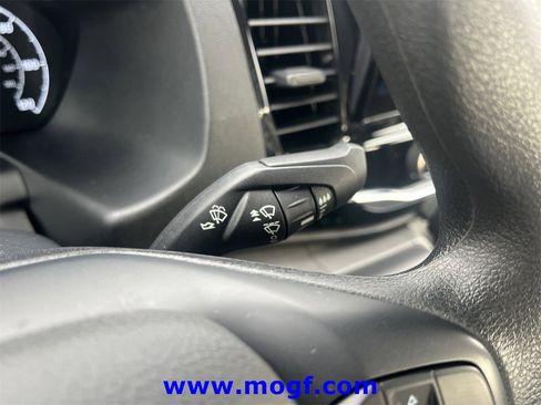 Used 2023 Ford Transit 350 XLT image 13