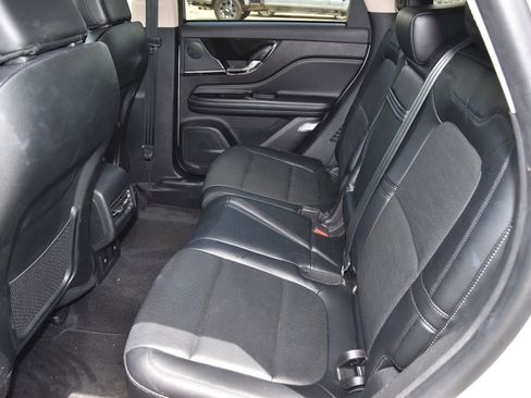 Used 2023 Lincoln Corsair FWD w/ Equipment Group 101A image 11