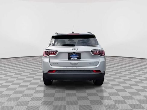 Used 2025 Jeep Compass Limited AWD/4WD image 7