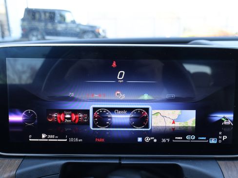 Certified 2022 Mercedes-Benz C 300 4MATIC Sedan w/ Pinnacle Trim Package image 32