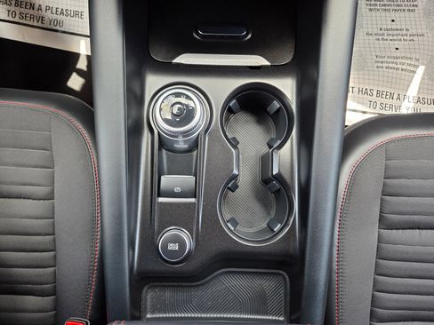 Used 2025 Ford Explorer ST-Line RWD image 33