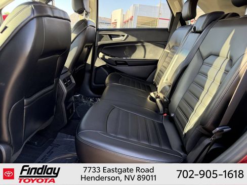 Used 2019 Ford Edge SEL w/ Equipment Group 201A FWD image 7