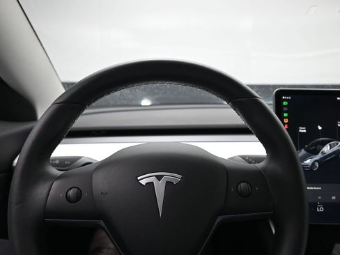 Used 2019 Tesla Model 3 Long Range image 12