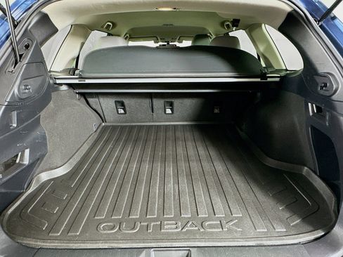 Used 2019 Subaru Outback 2.5i Premium image 26