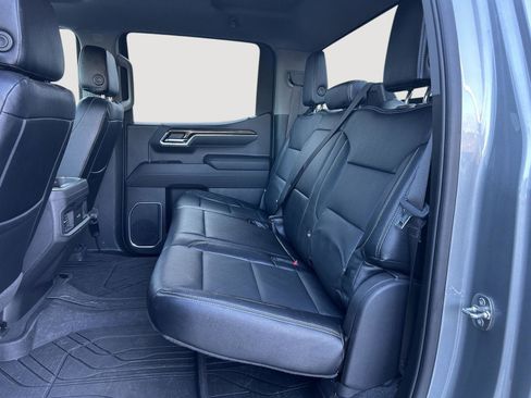 Used 2023 Chevrolet Silverado 1500 RST w/ Z71 Off-Road Package image 20