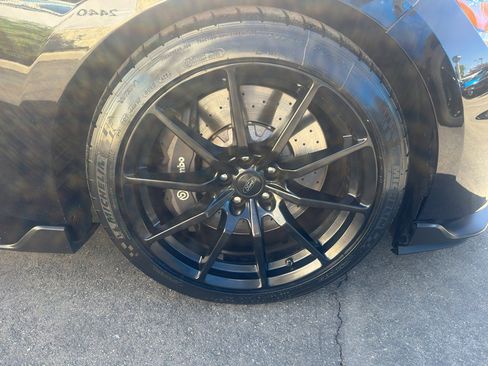 Used 2018 Ford Mustang Shelby GT350 w/ Electronics Package image 6