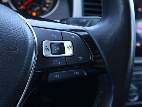 Used 2018 Volkswagen Atlas SE image 22