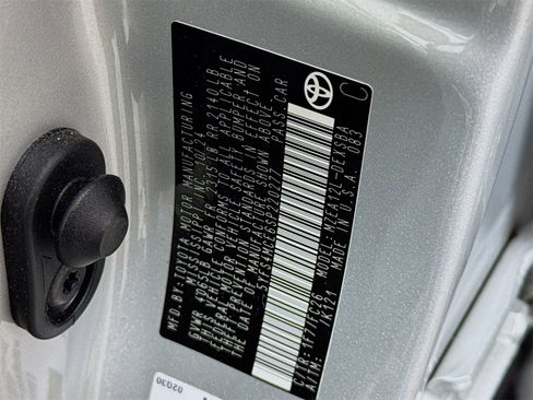 Certified 2025 Toyota Corolla SE image 24