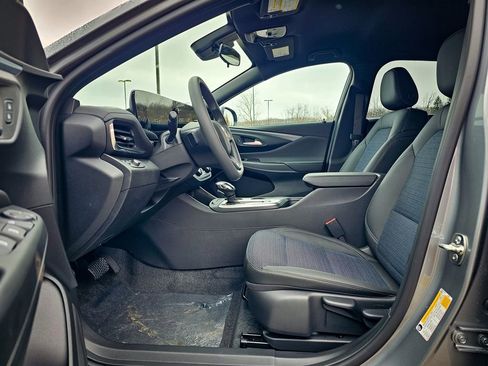 New 2026 Buick Envista Preferred image 12