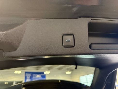 Used 2022 Ford Escape SE w/ Convenience Package AWD/4WD image 25