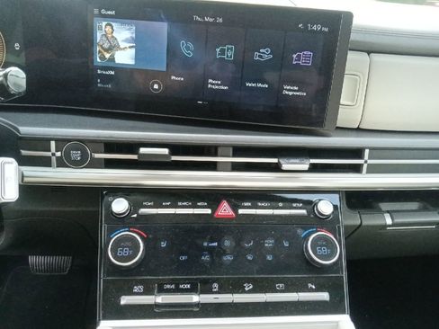 Used 2025 Hyundai Santa Fe SEL image 21