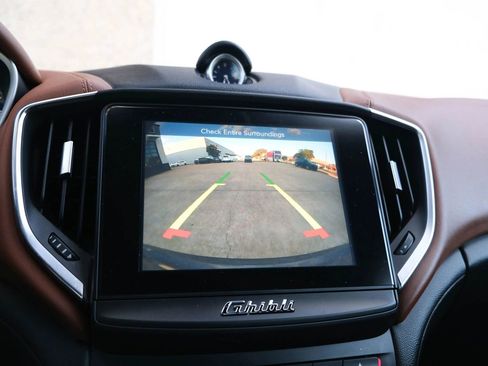 Used 2018 Maserati Ghibli Sedan 4D image 47