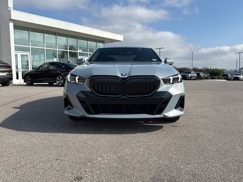 Certified 2024 BMW 530i w/ M Sport Package image 2