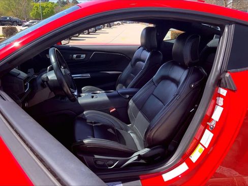 Used 2024 Ford Mustang Premium RWD image 8