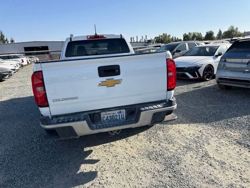 Used 2019 Chevrolet Colorado W/T RWD image 6
