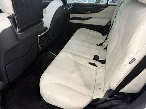 New 2026 Lexus LX 600 4WD w/ Luxury Package image 20