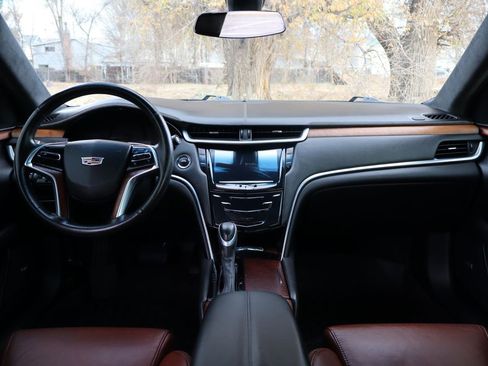 Used 2016 Cadillac XTS Luxury image 16