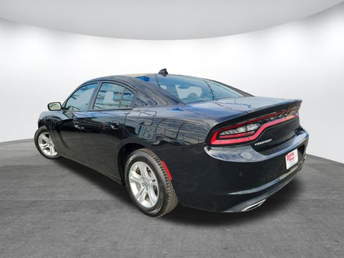 Used 2023 Dodge Charger SXT image 7