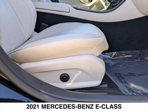 Used 2021 Mercedes-Benz E 350 Sedan image 27