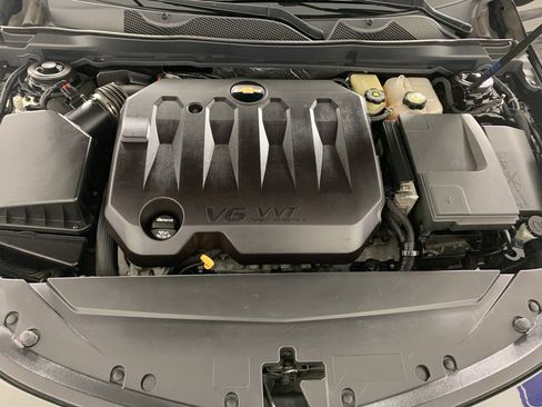 Used 2018 Chevrolet Impala Premier w/ Premier Confidence Package image 11