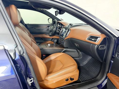 Used 2017 Maserati Ghibli S RWD image 52